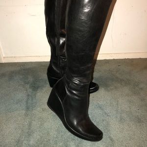 Charles David Leather Boots size 7.5m